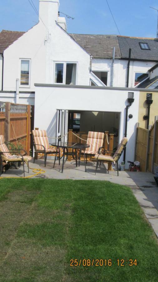 Chloe Cottage Whitstable Esterno foto